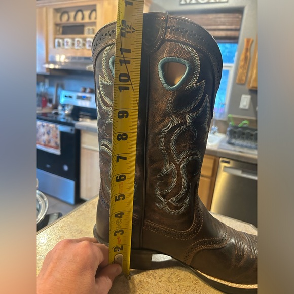 Womens Ariat Boots Brown with blue stitching - Picture 9 of 9